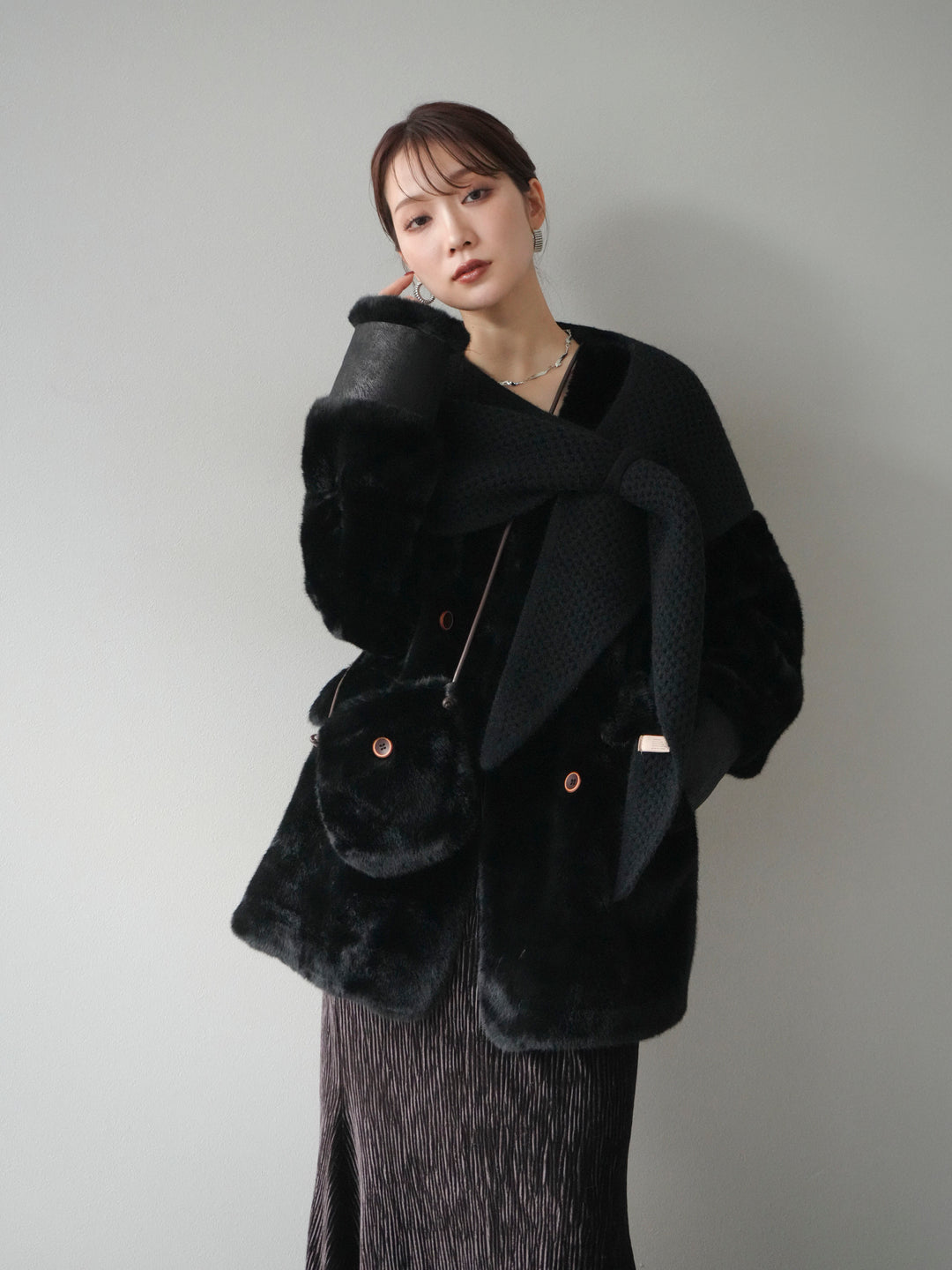 [SET]バッグ付エコファーノーカラーコート+選べるアクセセット(2set)