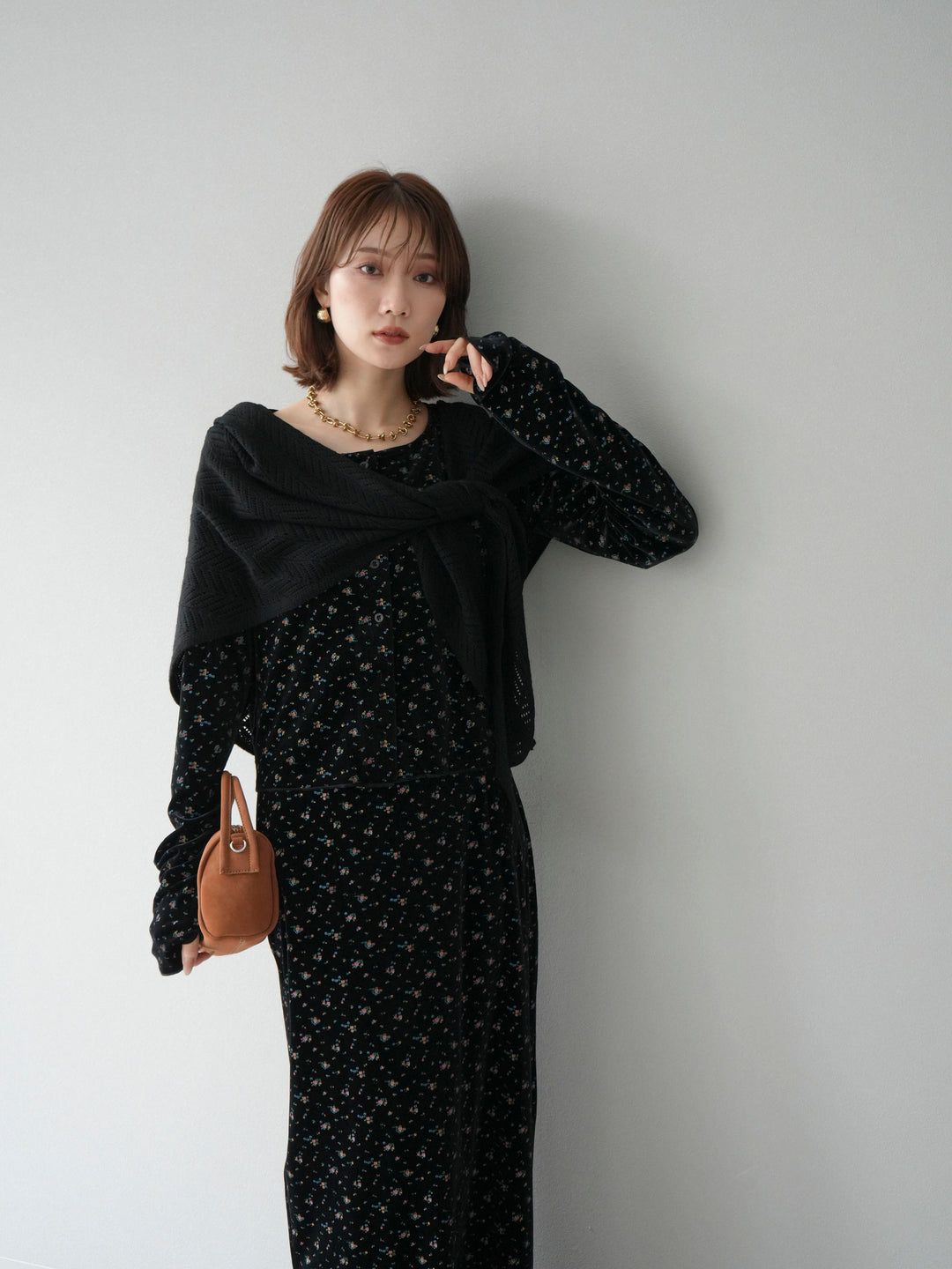 [SET]ベロアフラワープリントカーディガン+ベロアフラワープリントIラインスカート(2set)