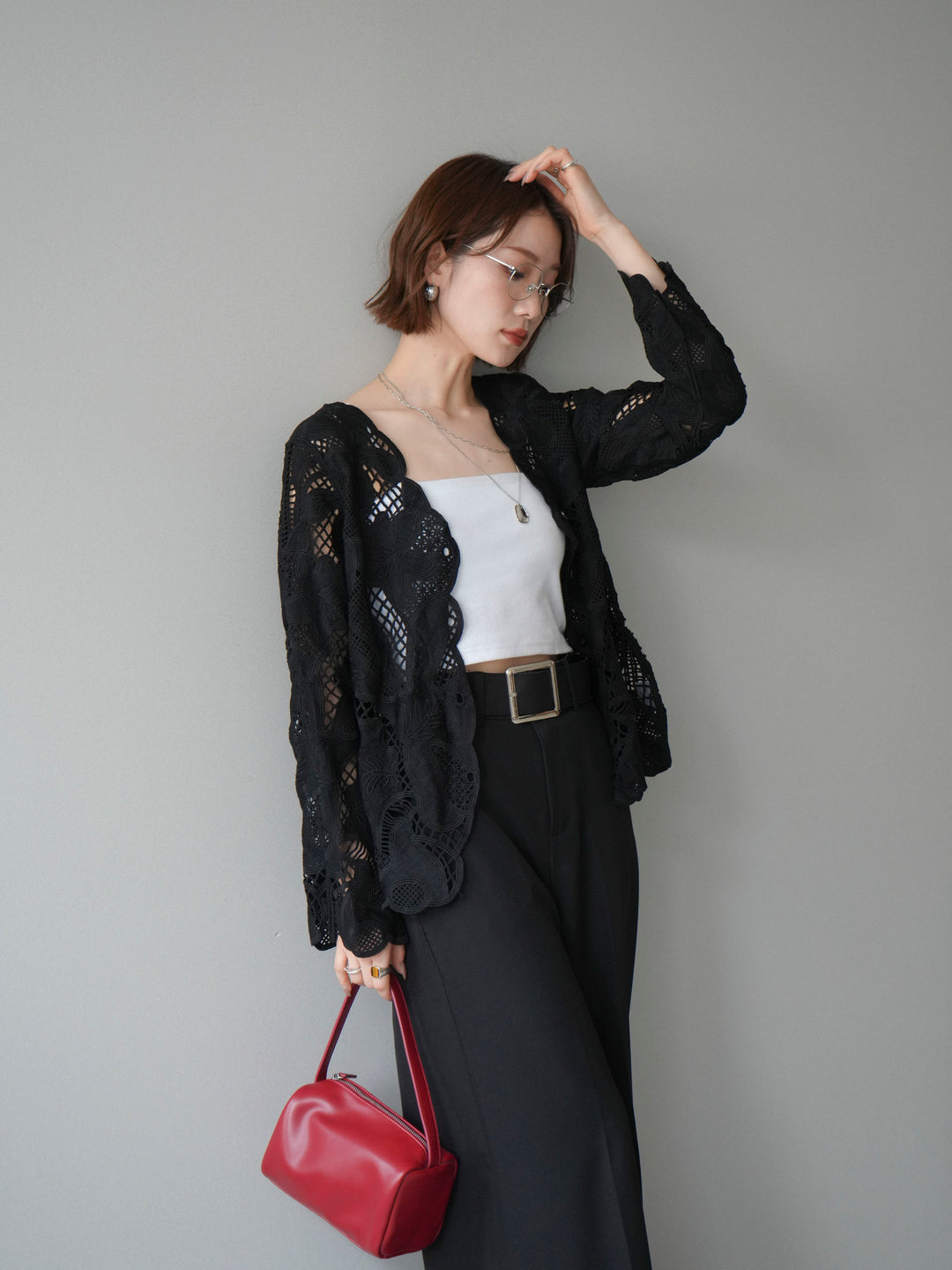 【套裝】3D蕾絲蕾絲上衣+內建胸罩羅紋抹胸吊帶背心（兩件組）