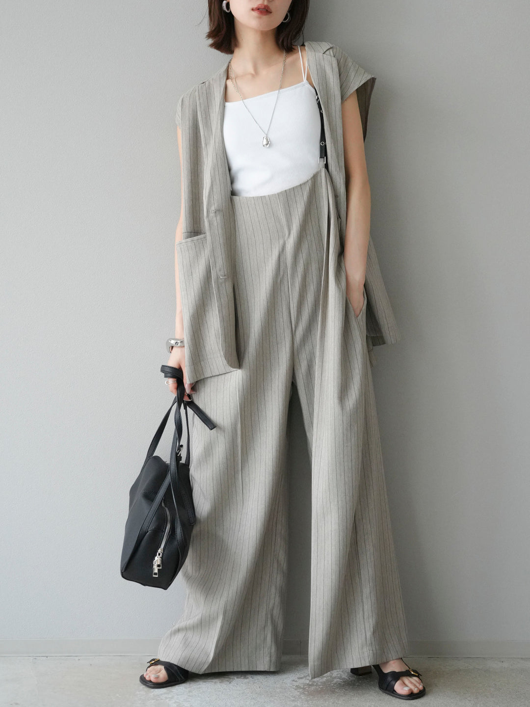 [予約]ヘリンボーンストライプサロペット/グレージュ