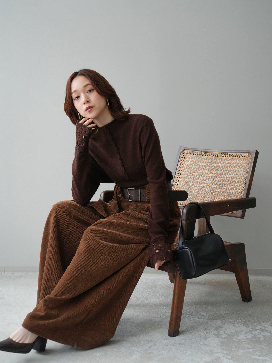 [SET]袖スカラップレースフロントボタンウールニットトップス+ベルトデザインループコールテンワイドパンツ(ベルト付き)(2set)