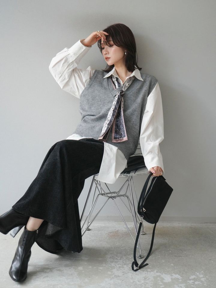 [予約]スカーフ付きニットベスト/gray
