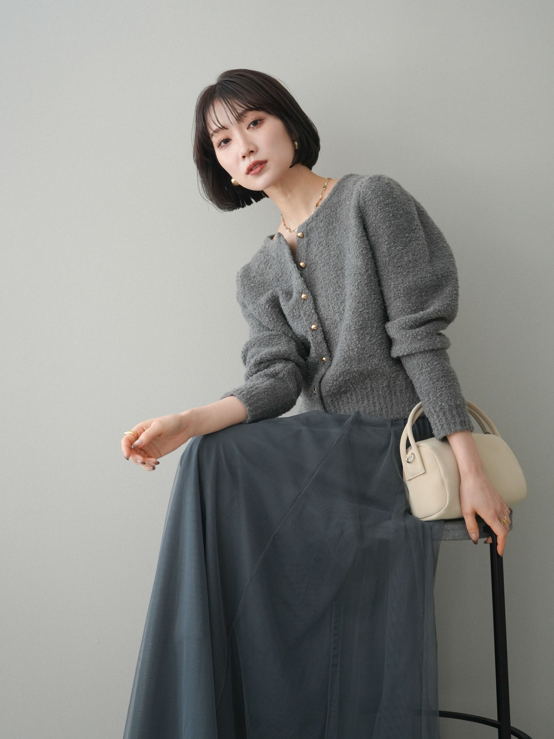 [SET]ゴールドボタンブークレニットカーディガン+チュールボリュームスカート(2set)