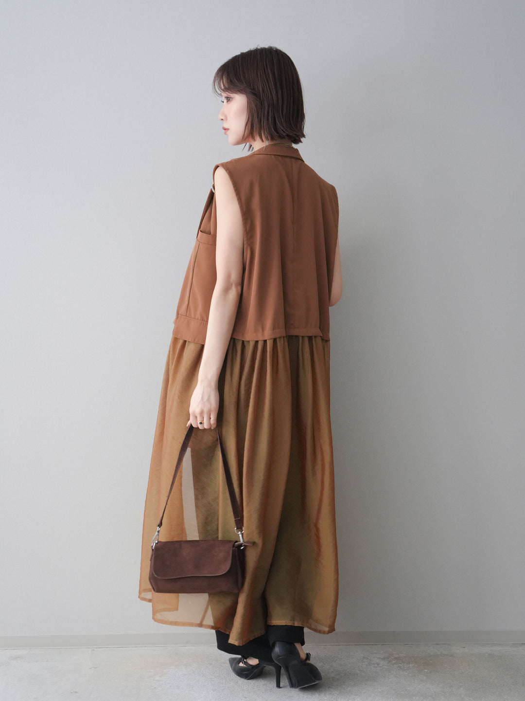 [SET]シアーレイヤードテーラードロングジレ+レーストリムキャミソール+2WAYデザインスウェットパンツ(3set)