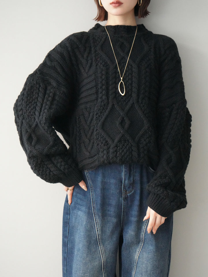 [予約]ケーブル編みモックネックニットプルオーバー/black