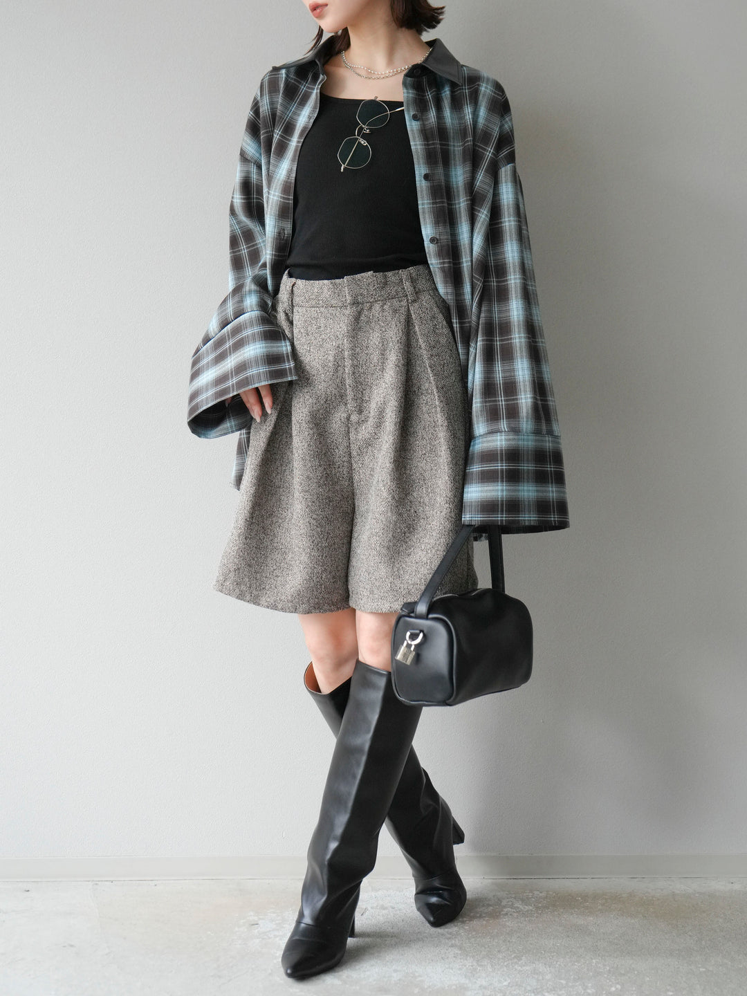 [SET]レザー襟オンブレチェックオーバーシャツ +ツイードハーフパンツ(2set)