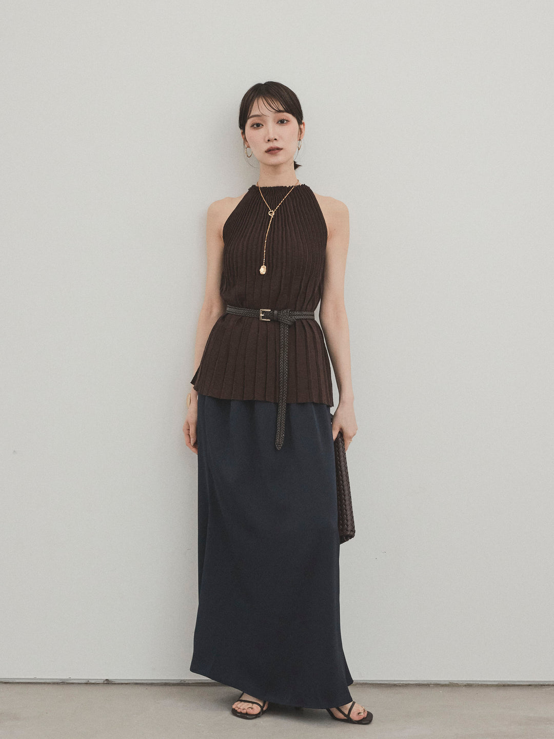 [SET]プリーツニットキャミソール+リラックスナロースカート(2set)
