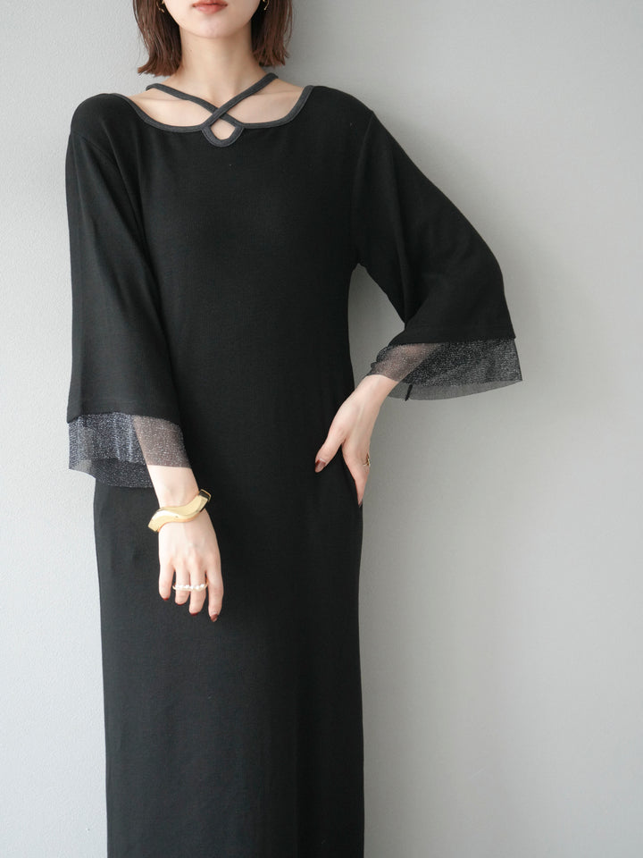 [予約]デザインネックラメシアー切替ニットワンピース/ブラック