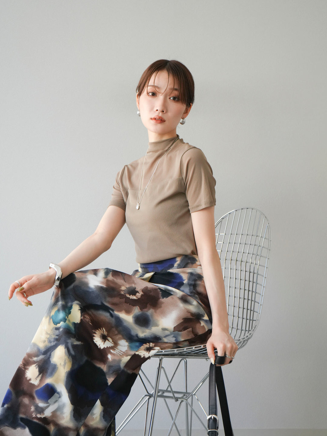 [SET] 透視半袖上衣 + 水彩印花褶襉I字裙 (2set)