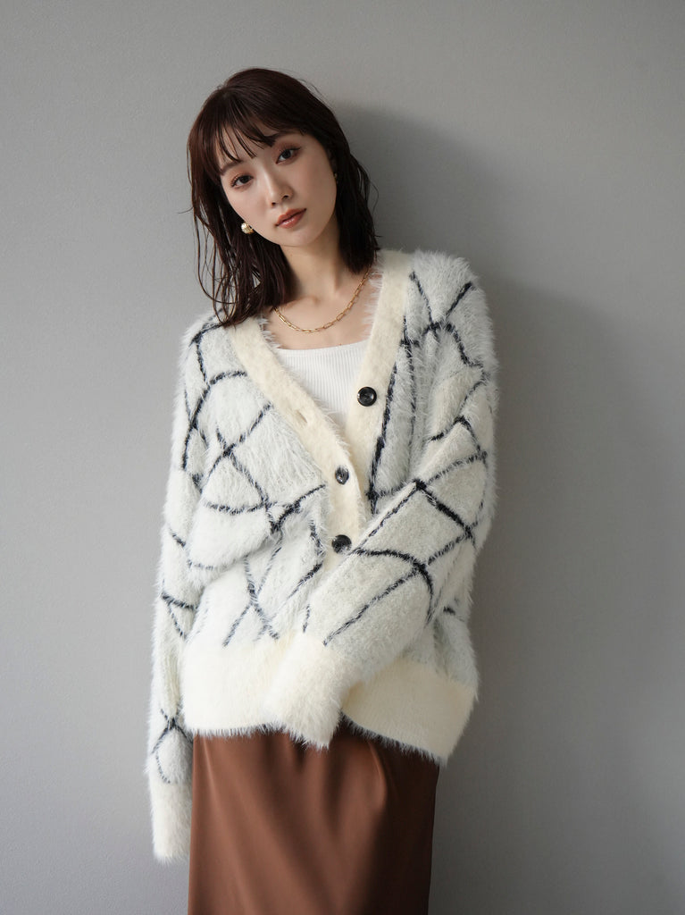 予約]シャギーラインニットカーディガン/アイボリー – Lumier