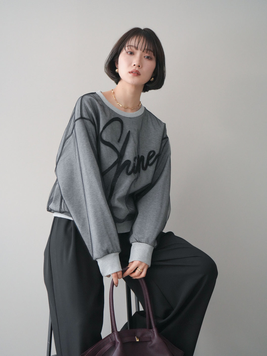 [SET]チュールレイヤードロゴスエットプルオーバー+選べるアクセセット(2set)