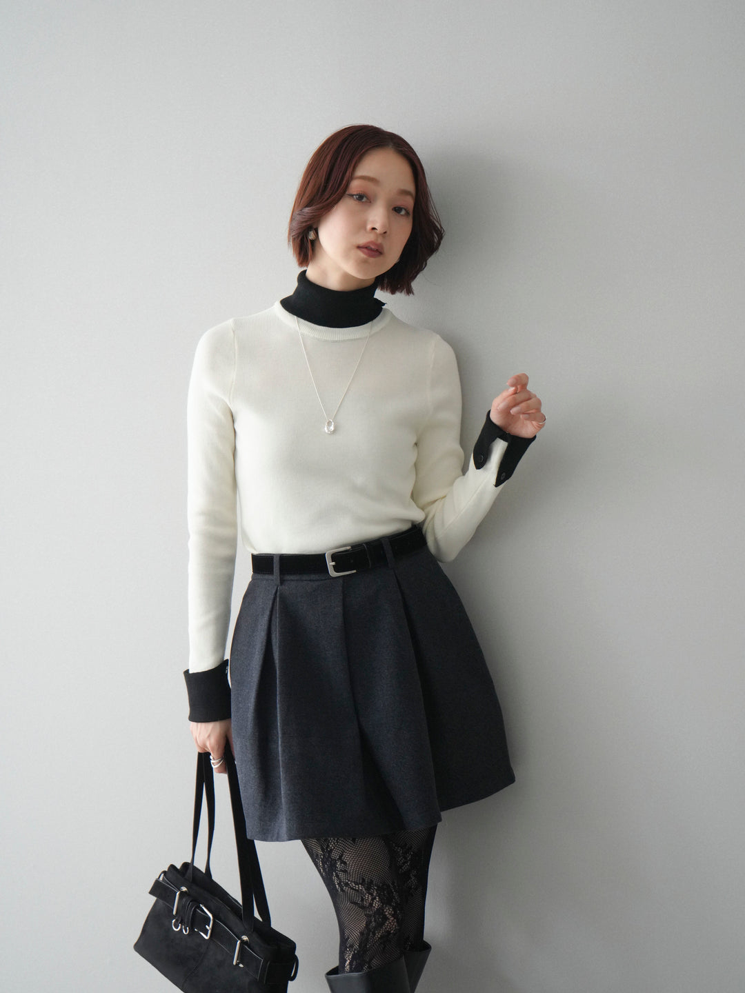 [予約]バイカラーレイヤードデザインタートルニットトップス/offwhite