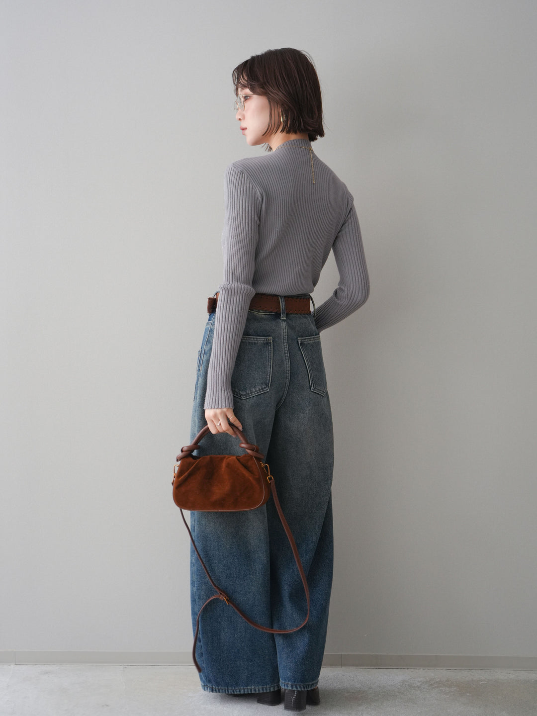 [SET]シアー切替スパンコールリブニットトップス+ベルト付ポケット刺繍カーブデニムパンツ(2set)