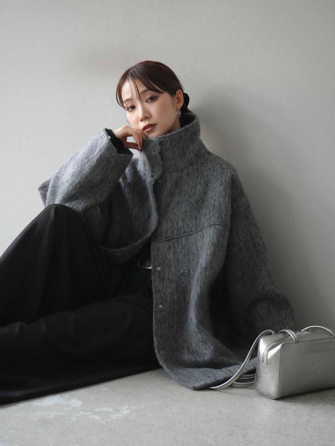 [予約]スタンドカラーシャギーコート/charcoal