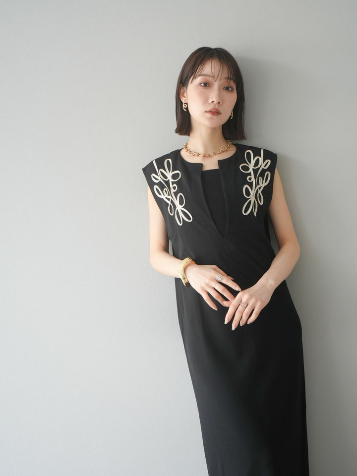 [予約]ライトポンチコード刺繍ワンピース/ブラック