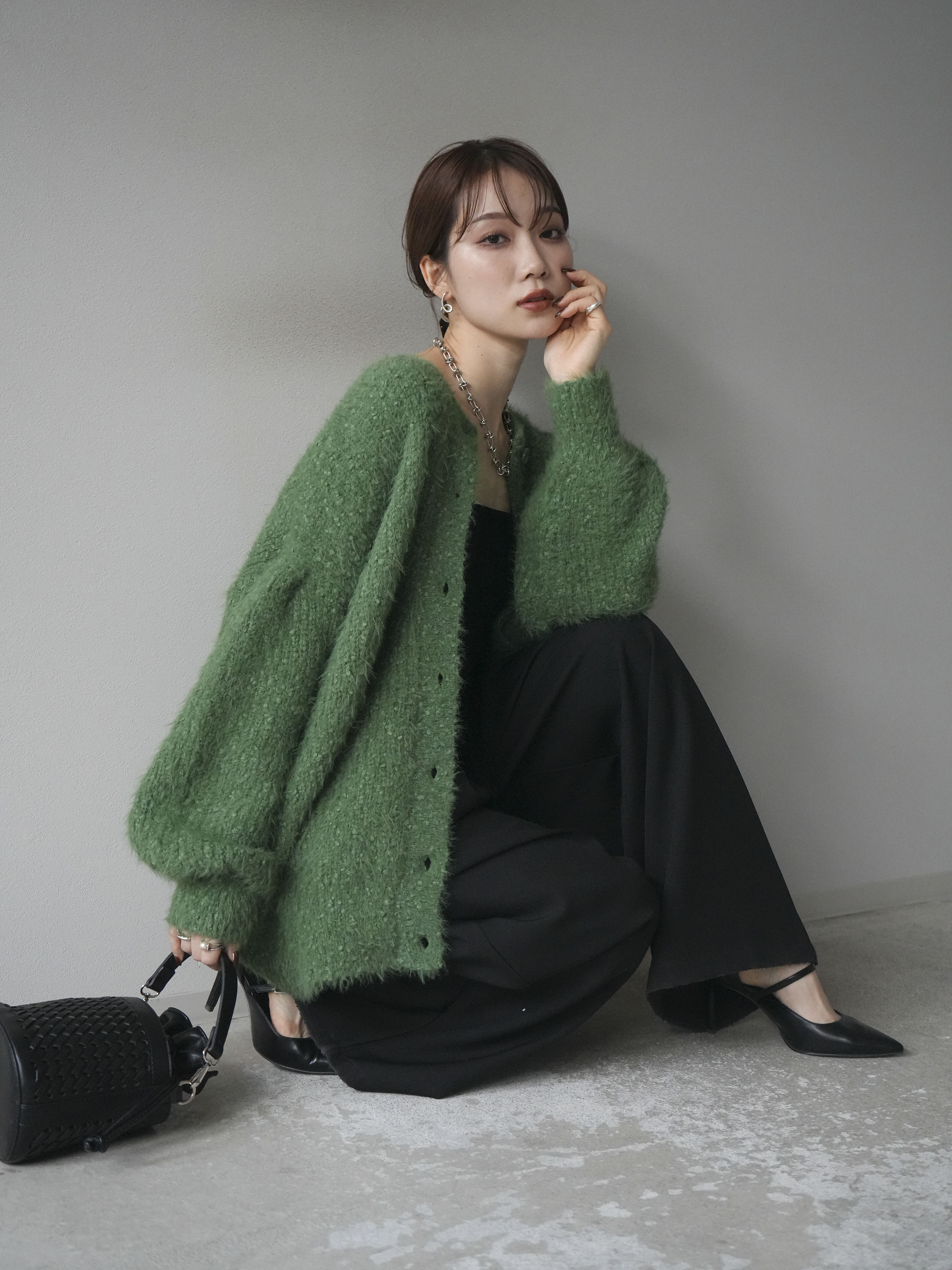 予約]クルーネックランダムシャギーカーディガン/グリーン – Lumier