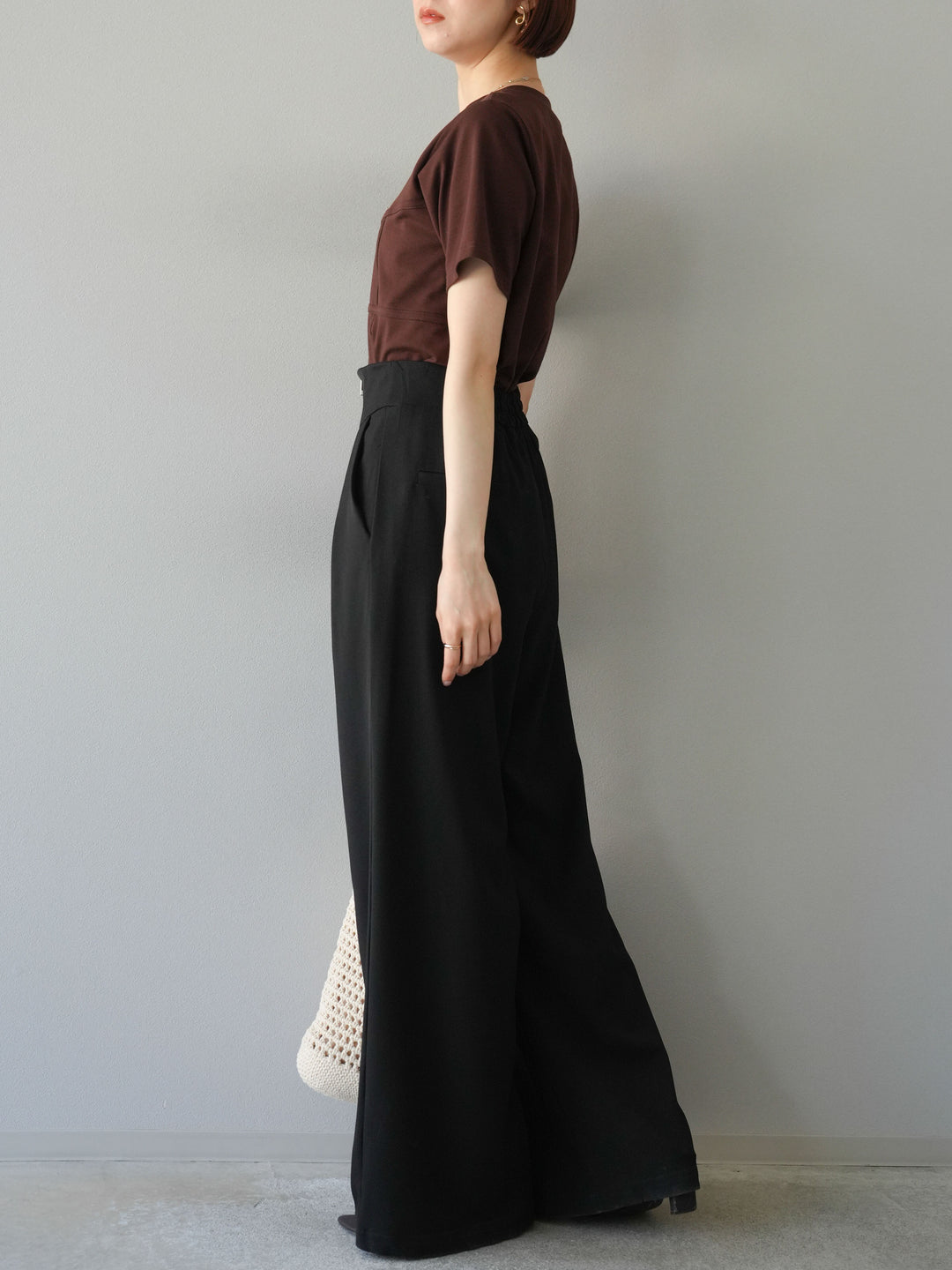 [SET]ビスチェデザインTシャツ+ジップタックワイドパンツ(2set)