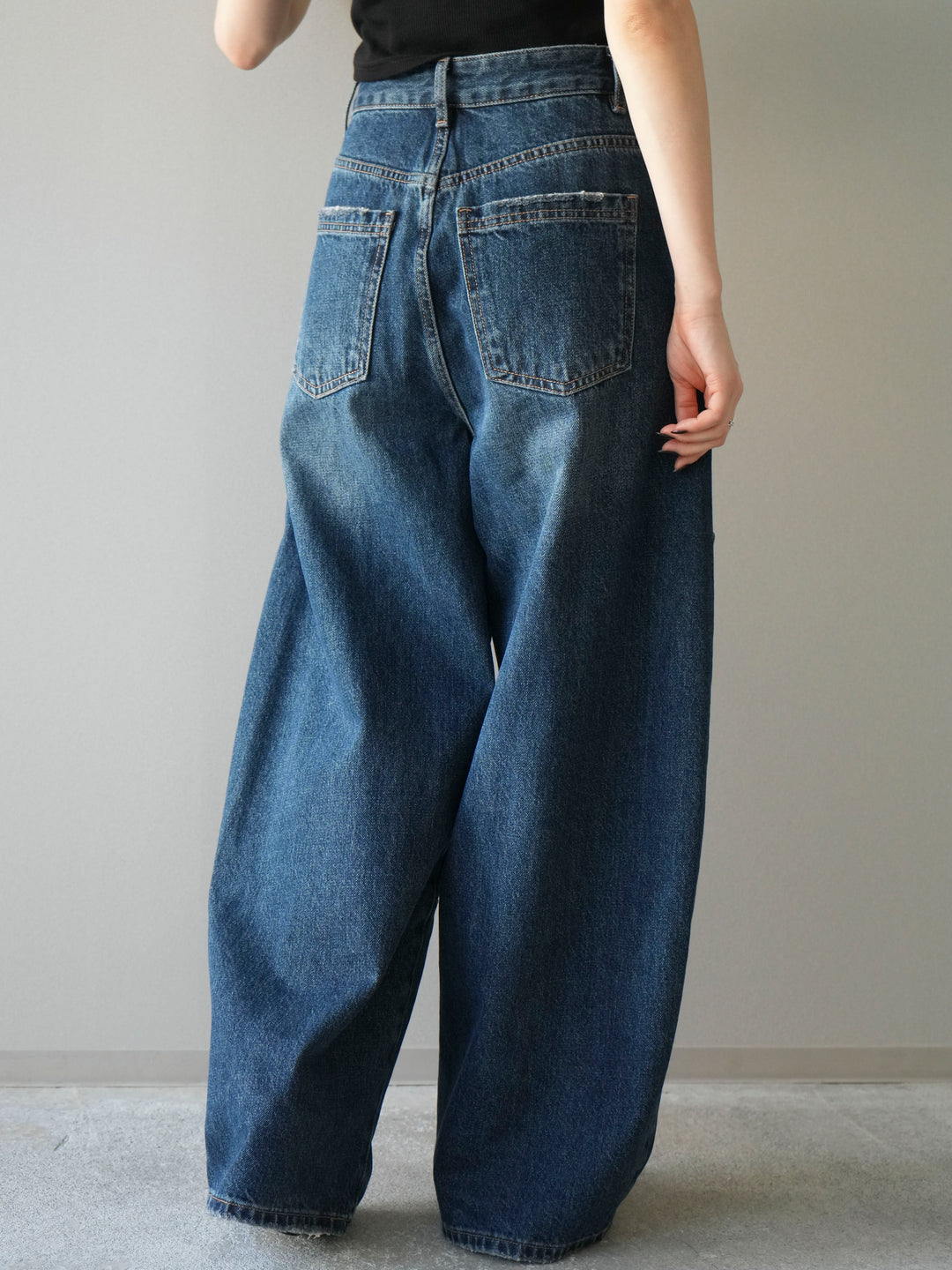 [予約]カーゴデザインコクーンデニムパンツ/navy