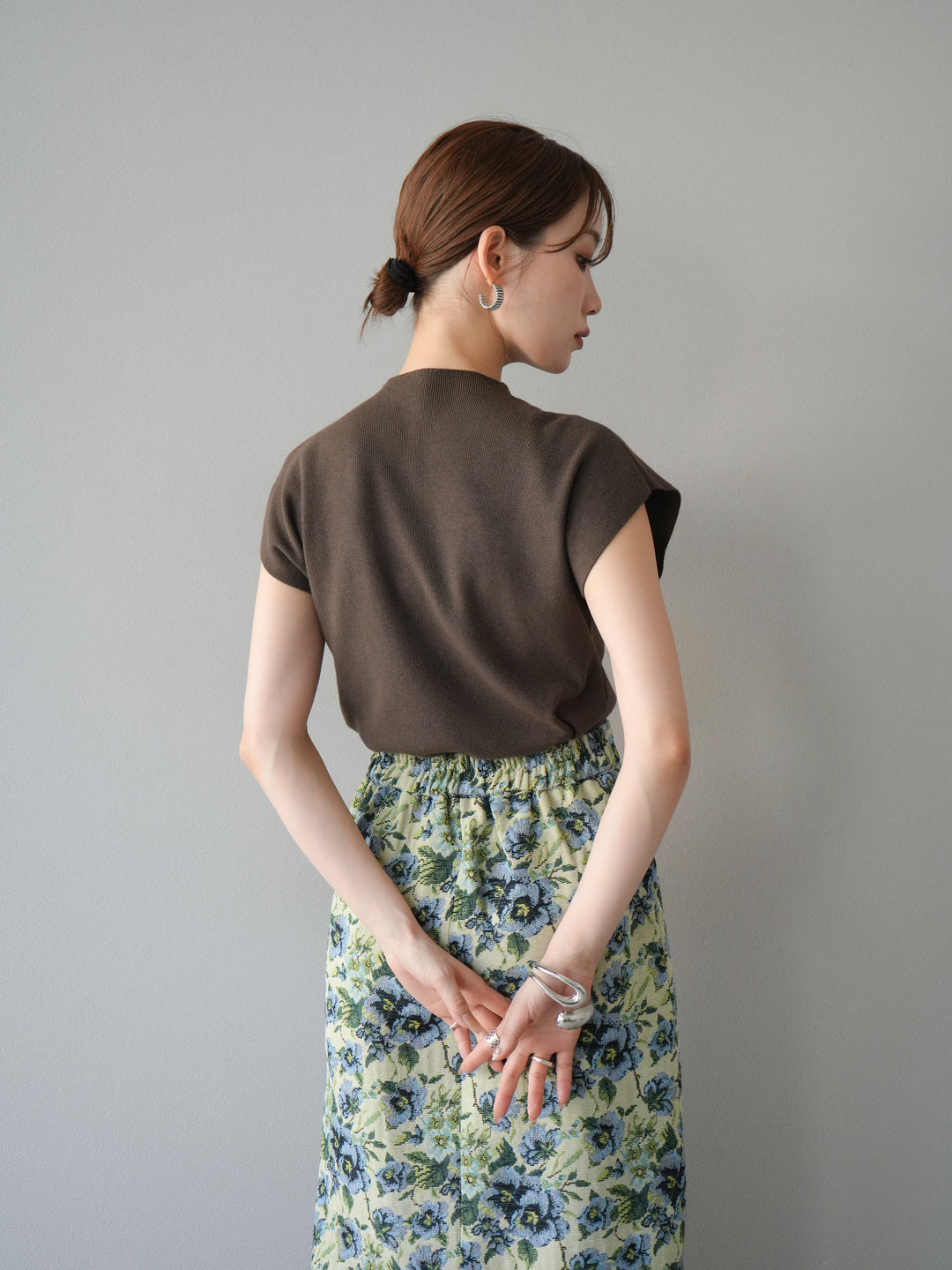 [予約]プチネックフレンチニットトップス/ブラウン