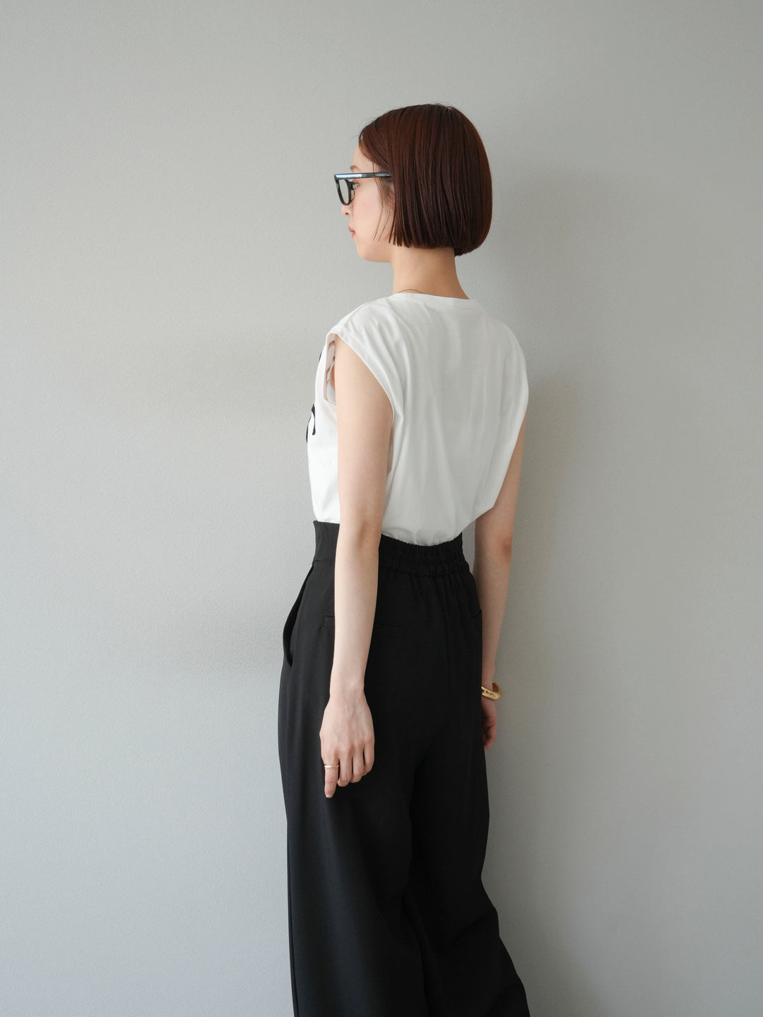 [SET]コード刺繍フレンチスリーブTシャツ+ジップタックワイドパンツ(2set)