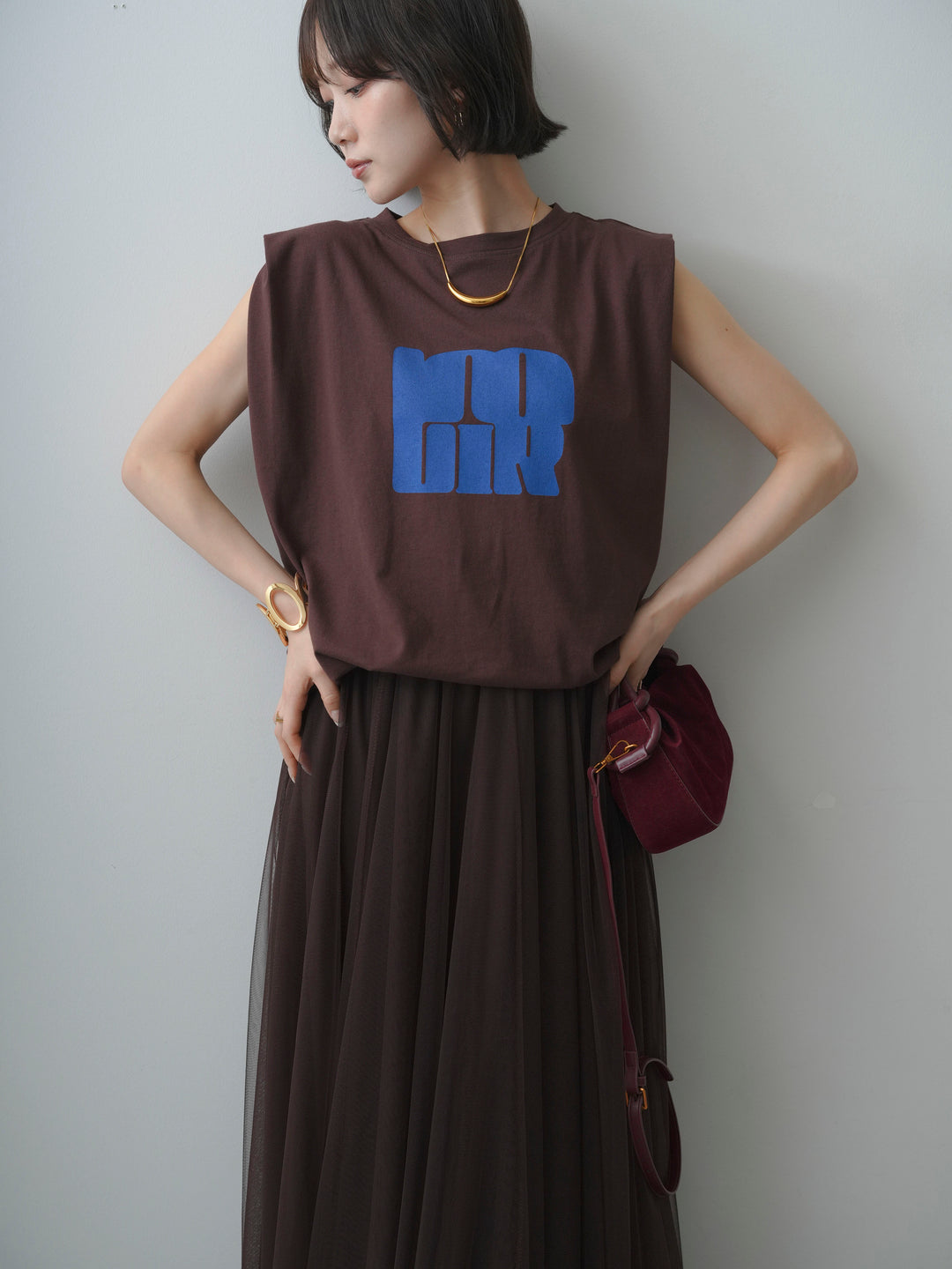 [予約]ショルダータックノースリーブオーバーTEE/brown