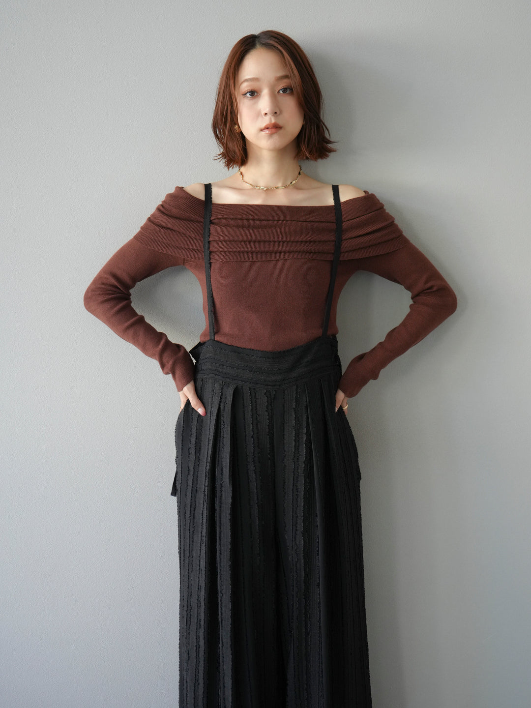 [予約]オフショルニットプルオーバー/ブラウン