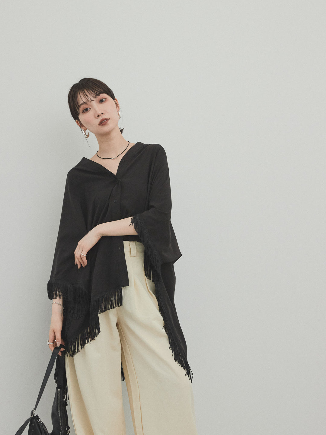 [SET] 方形流蘇斗篷襯衫 + 方形流蘇斗篷襯衫（2 件套）