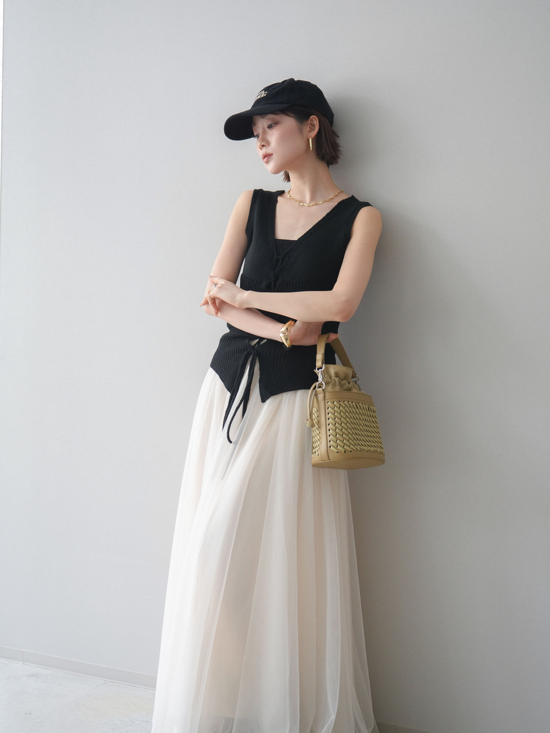 [予約]レースアップリブニットタンクトップ/black