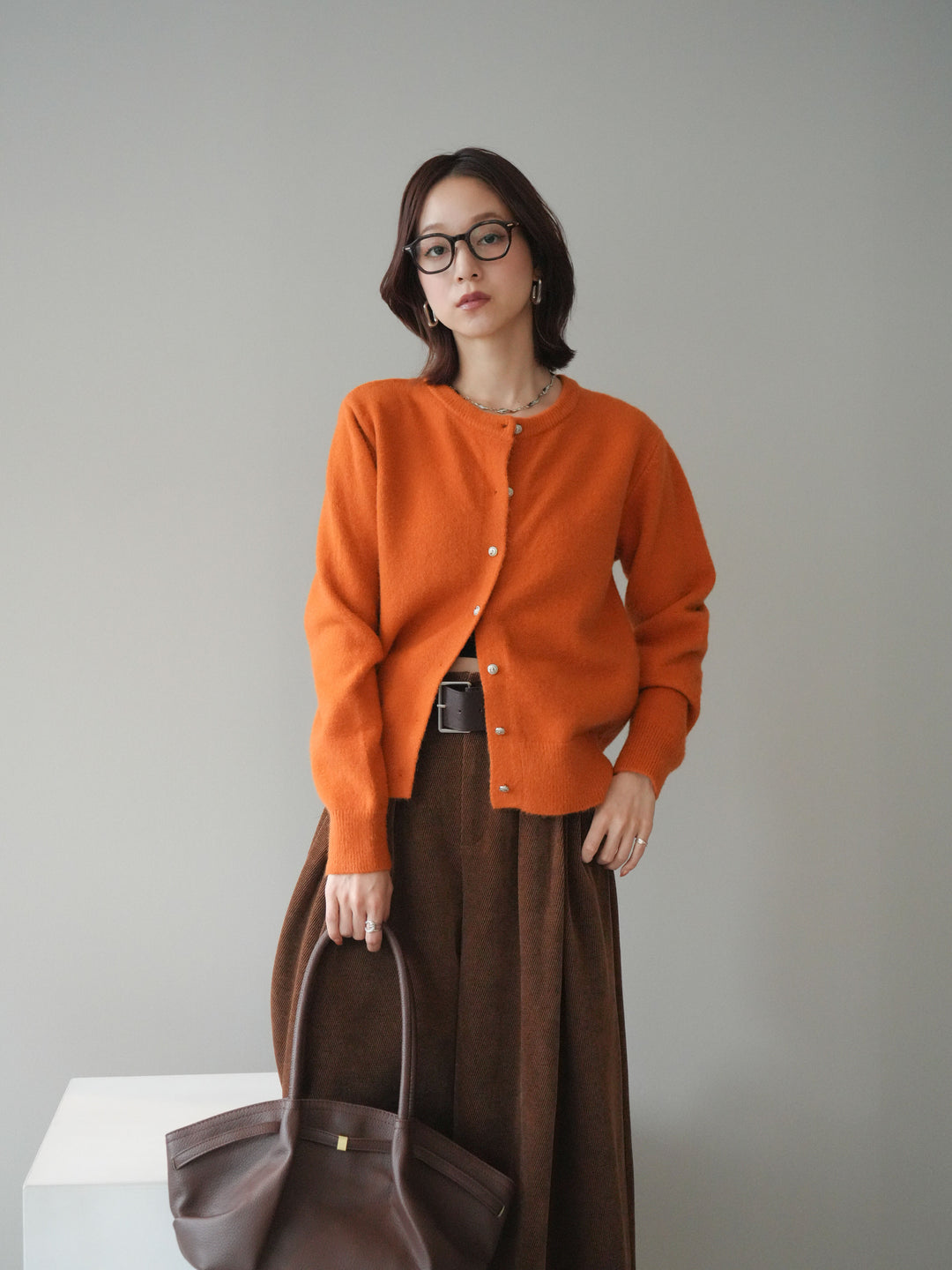 [SET]アンティークボタンニットカーディガン+ベルトデザインループコールテンワイドパンツ(ベルト付き)(2set)