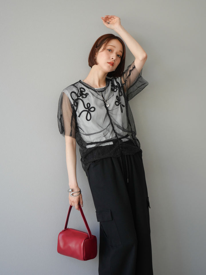 [SET]ラメチュールシャーリングプルオーバー+コード刺繍フレンチスリーブTシャツ(2set)