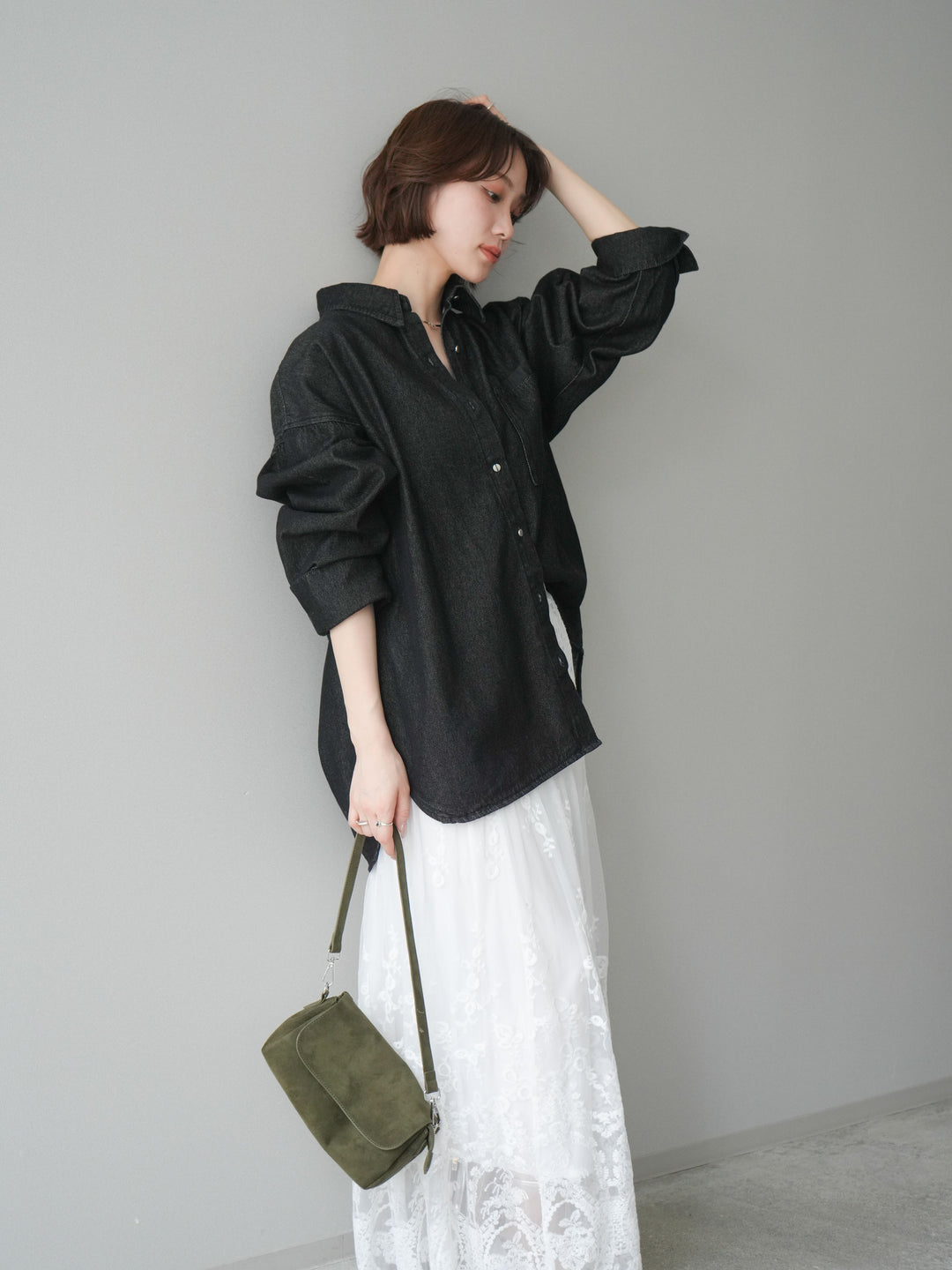 [予約]ポイントレザーオーバーデニムシャツ/black