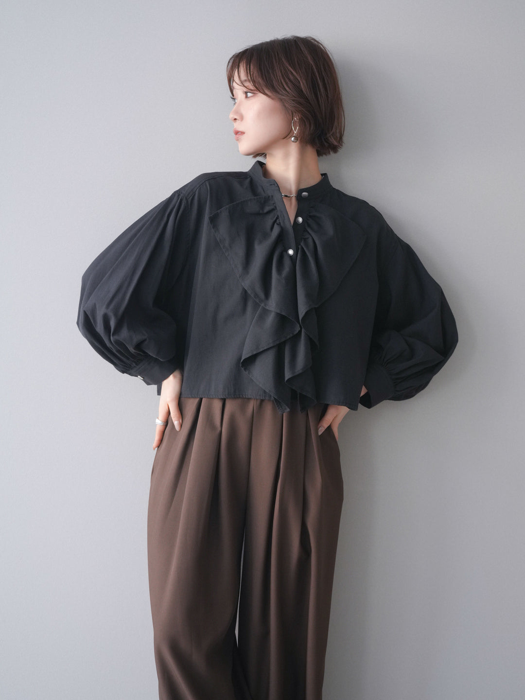 [SET]ラッフルフレアショートブラウス+ラッフルフレアショートブラウス(2set)
