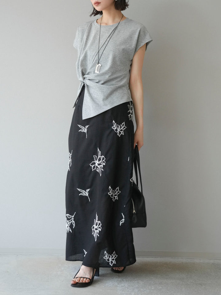 [予約]フラワー刺繍ナロースカート/ブラック