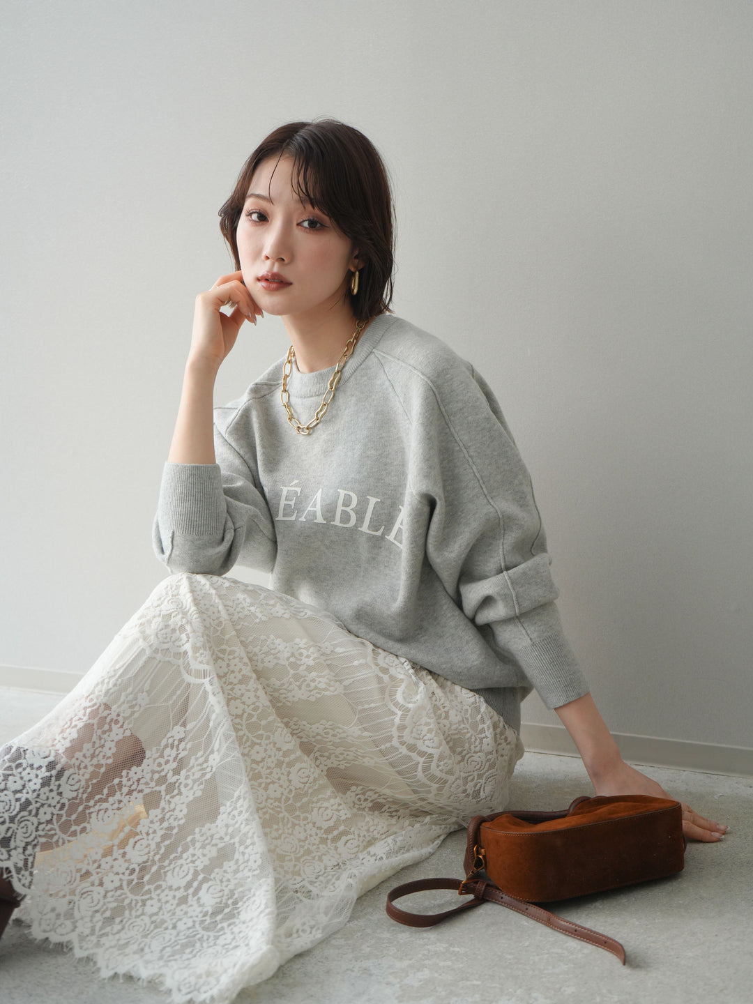 [予約]半ラバープリントロゴスウェットライクニットプルオーバー/mokugray