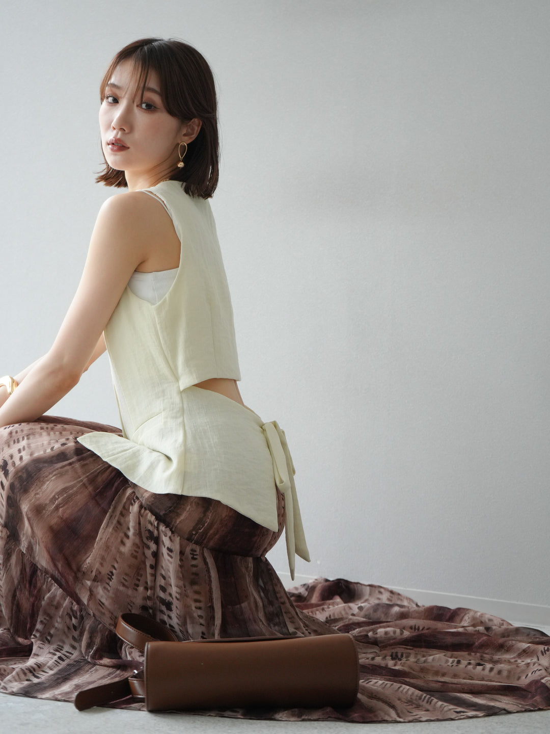 [SET]リネンタッチバックオープンベスト＆ニュアンス柄マキシスカートSET UP(2set)