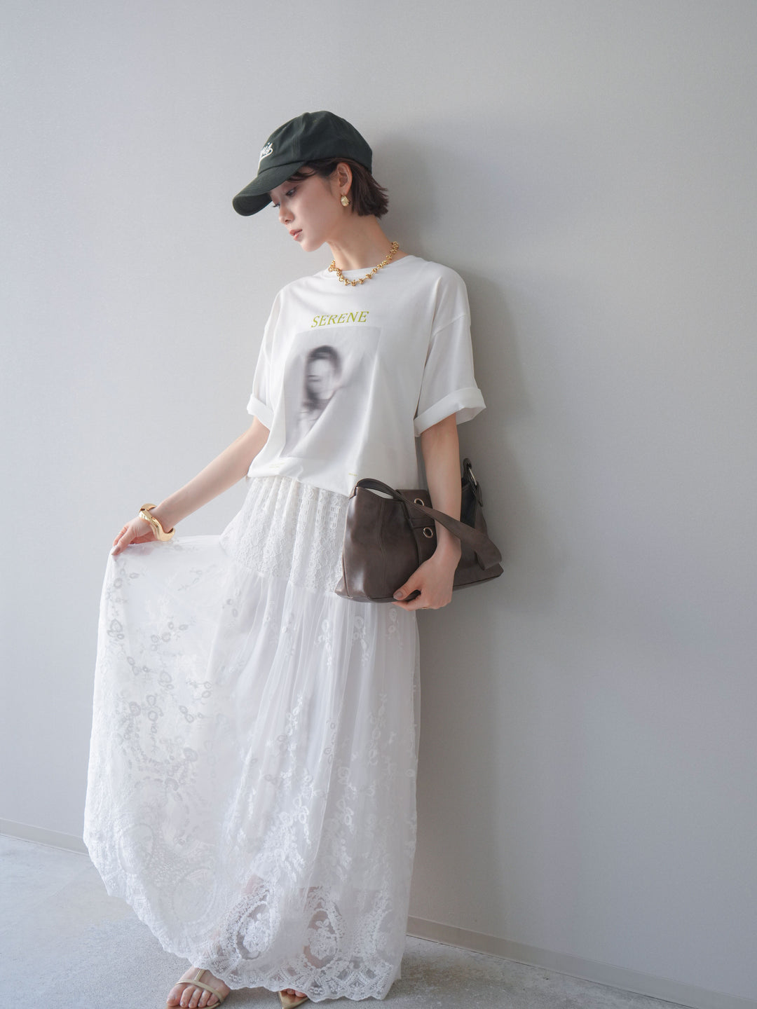 [SET]ブラーアートフォトTシャツ+シアーレースマキシスカート(2set)