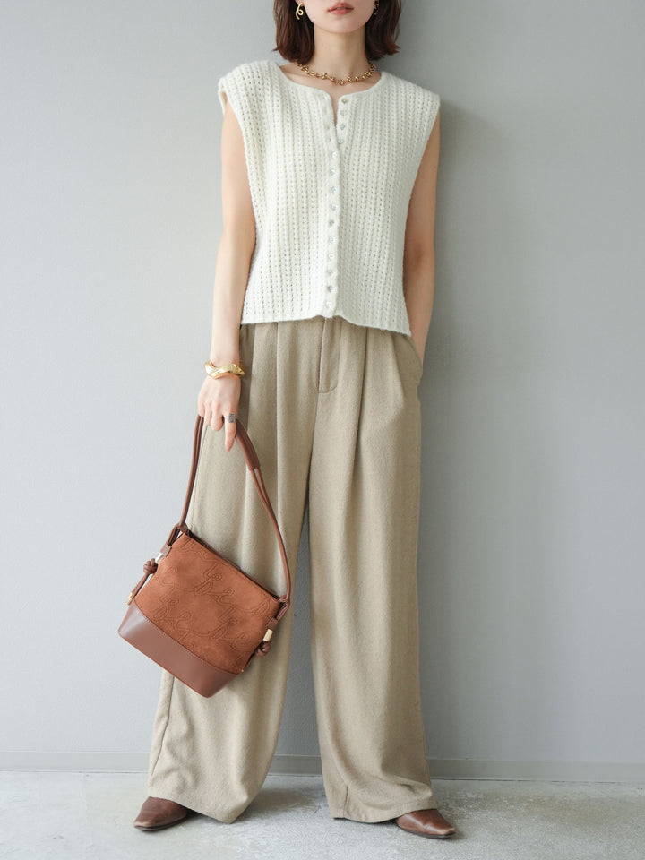 [予約]ランダムボタンニットベスト/アイボリー