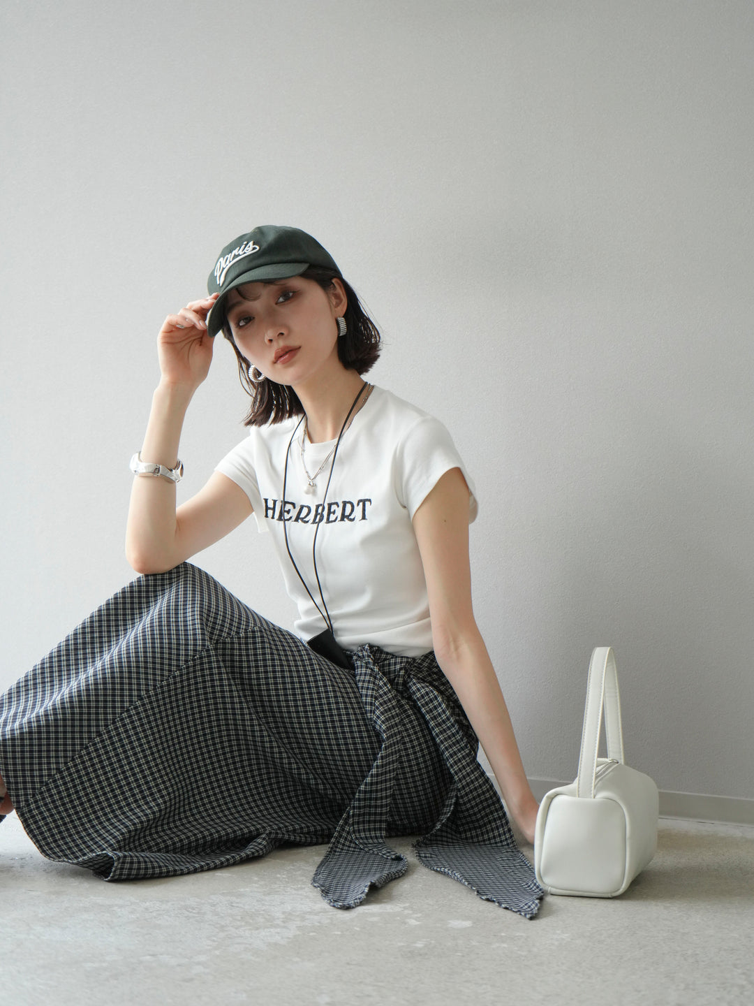 [SET]刺繍ロゴTシャツ＆レザーポーチネックレスSET +サイド巻きツイルスカート(2set)