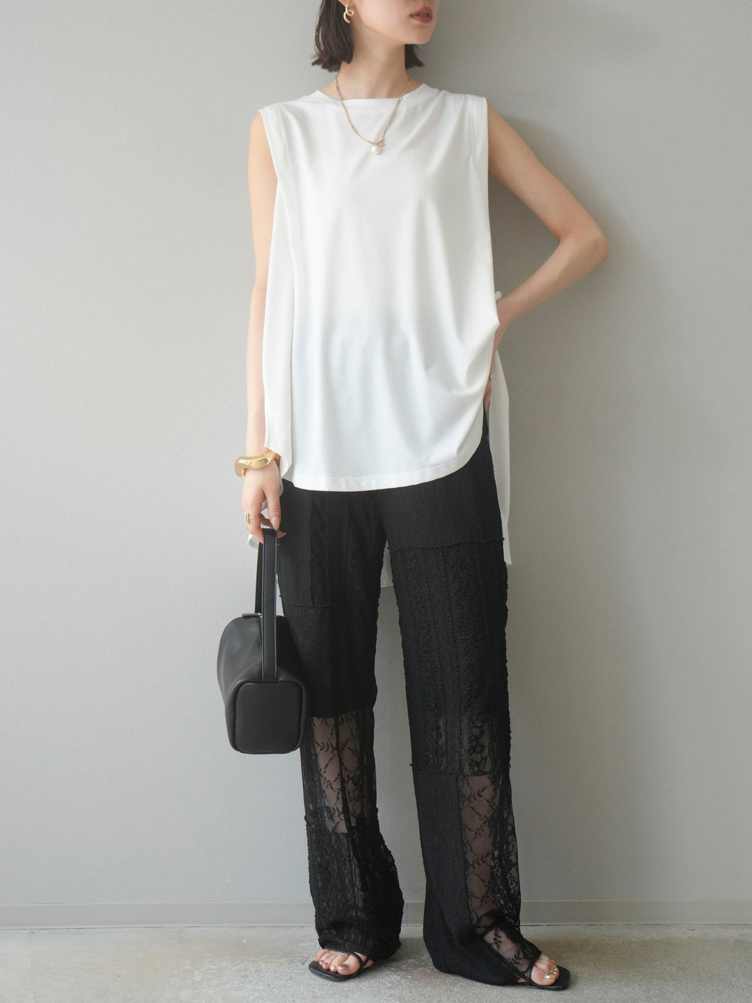 【預購】拼布蕾絲寬褲/黑