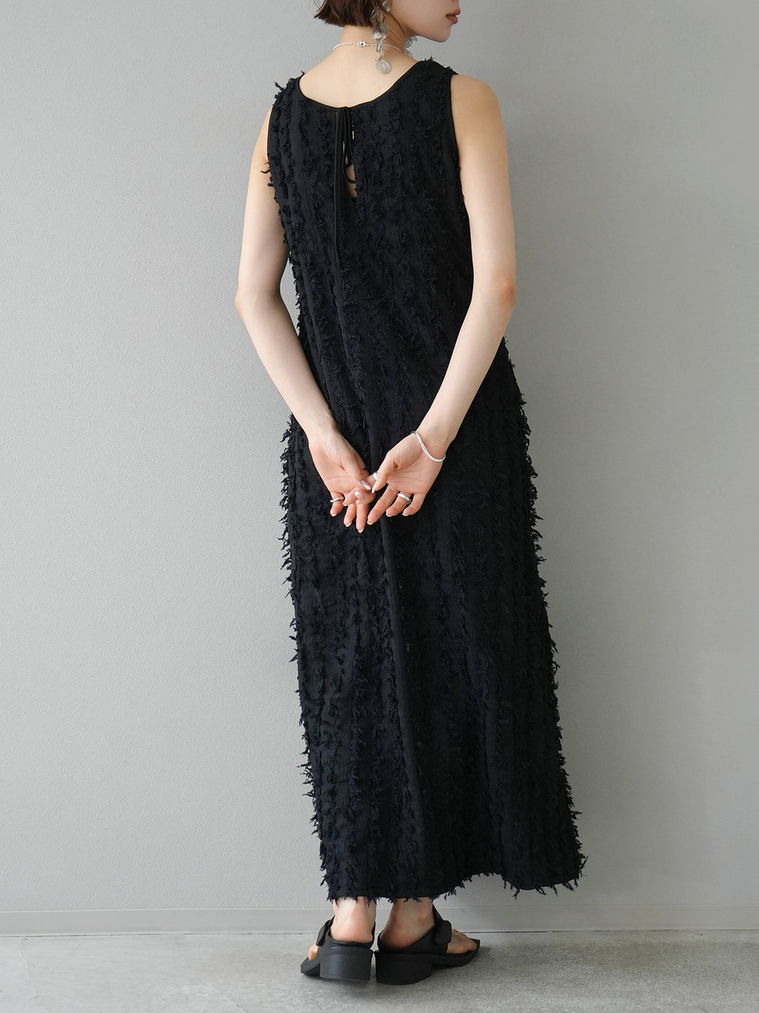 [Pre-order] Fringe Jacquard Stretch Sleeveless Dress/Black