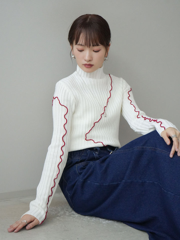 【預購】色彩協調柔和高領針織上衣/象牙色