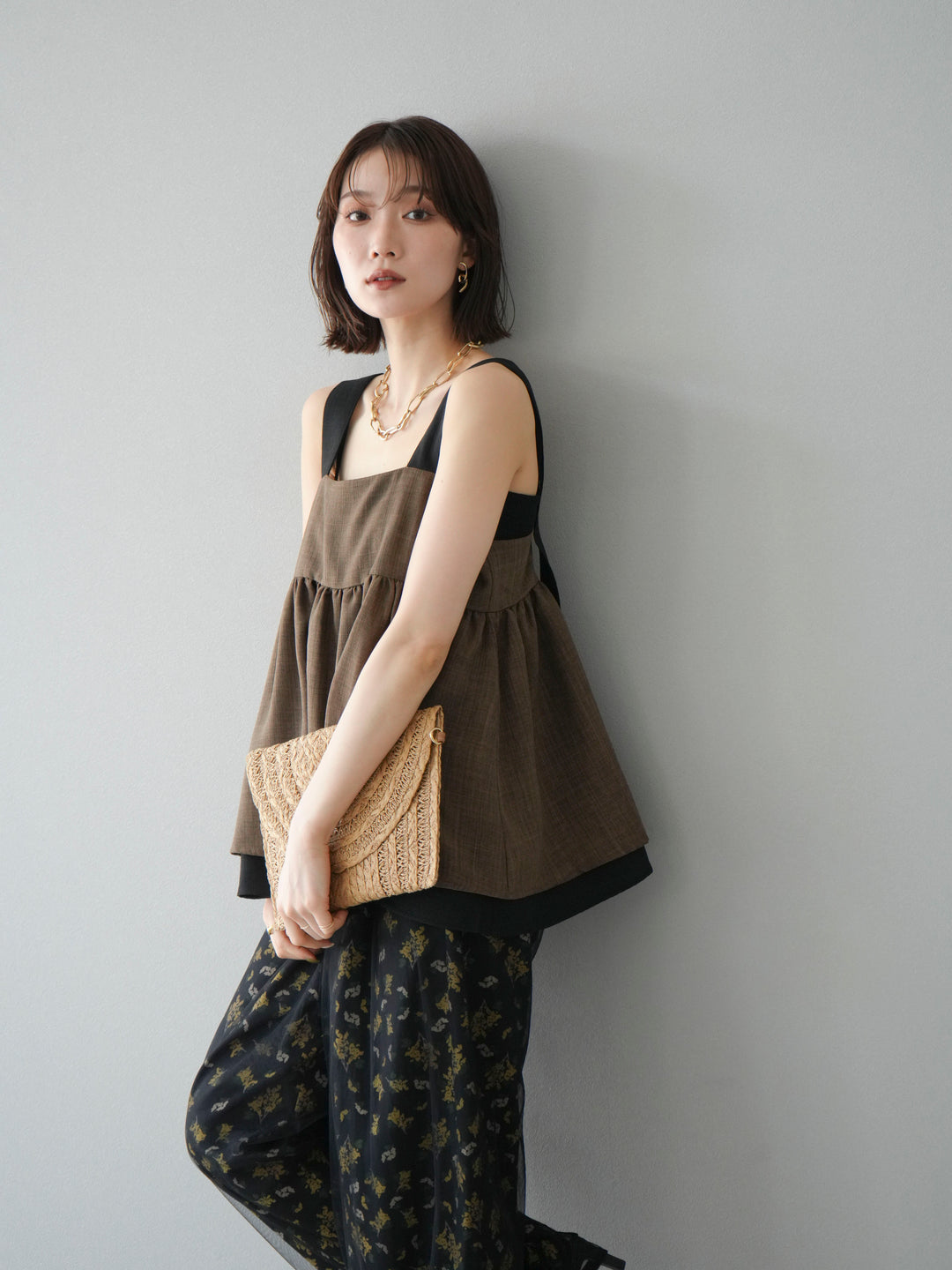 [SET]リネンライク配色フレアタンクトップ+コード刺繍チュールレイヤードパンツ+ブーケプリントタックパンツ(3set)
