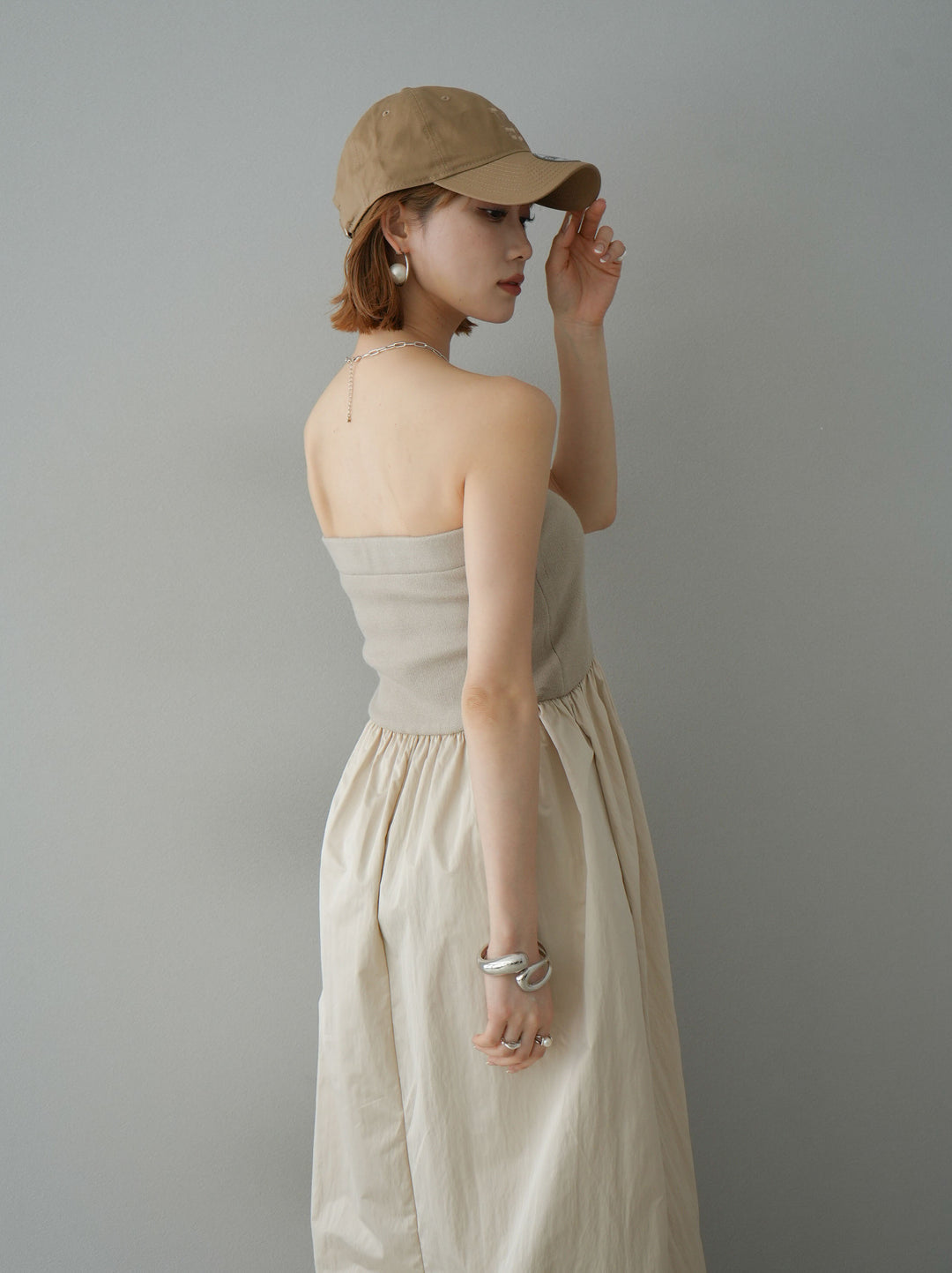 [預訂] 針織 x 塔夫綢小熊洋裝/米色