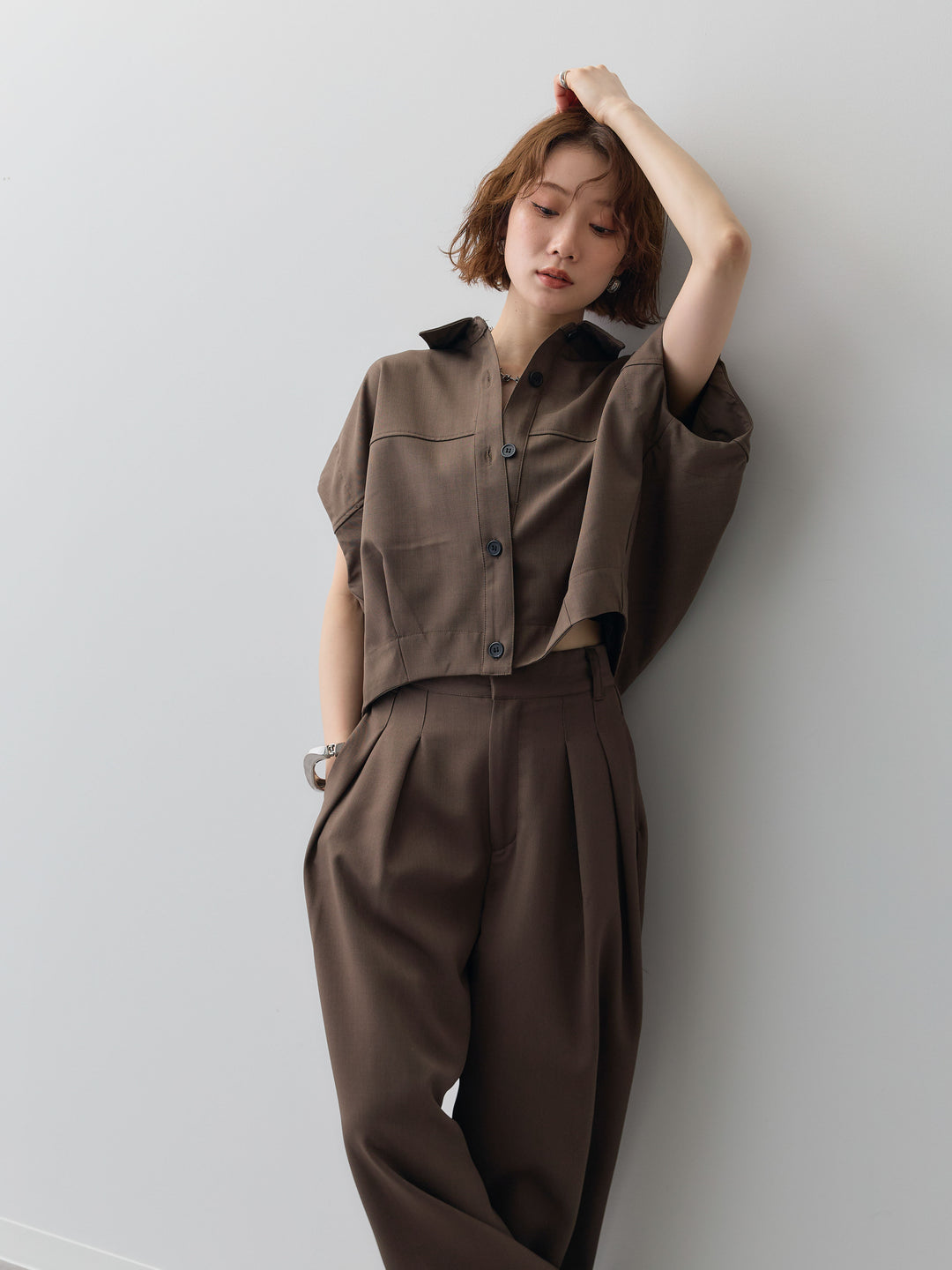 【套裝】縐綢燈籠無袖襯衫 + 縐綢闊腿褲（兩件套）