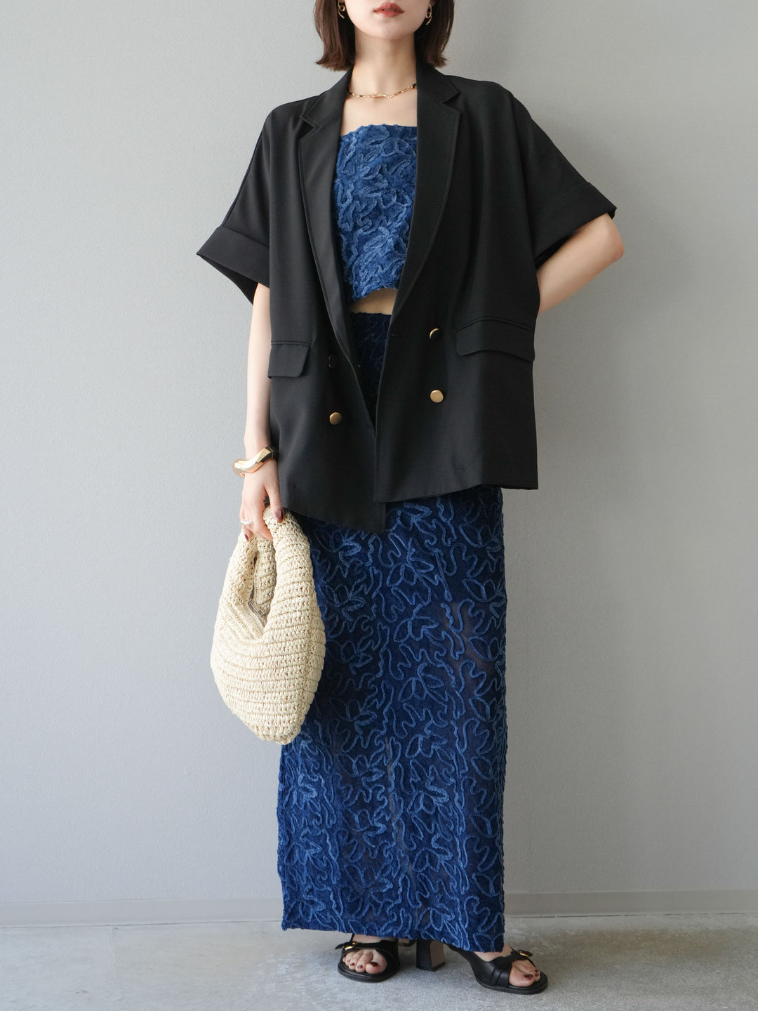 [預購] 金色紐扣半身夾克/黑色