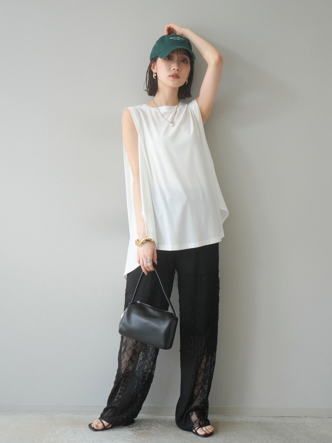 【預購】拼布蕾絲寬褲/黑