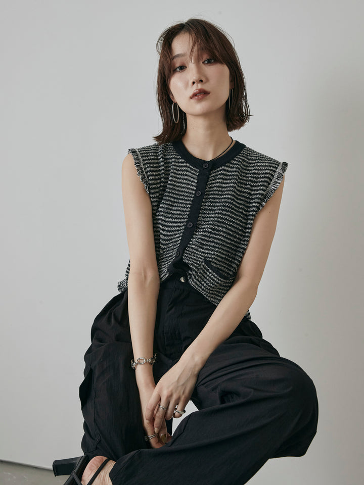 [予約]ボーダー袖フリンジニットベスト/ブラック