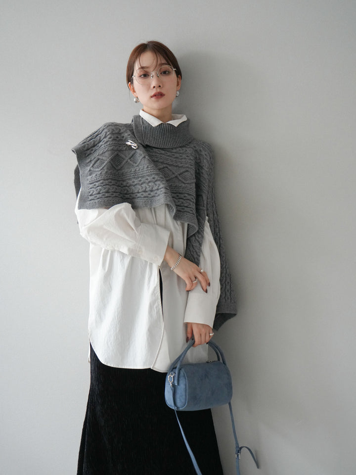 [予約]ケーブル編みニットケープ/グレー