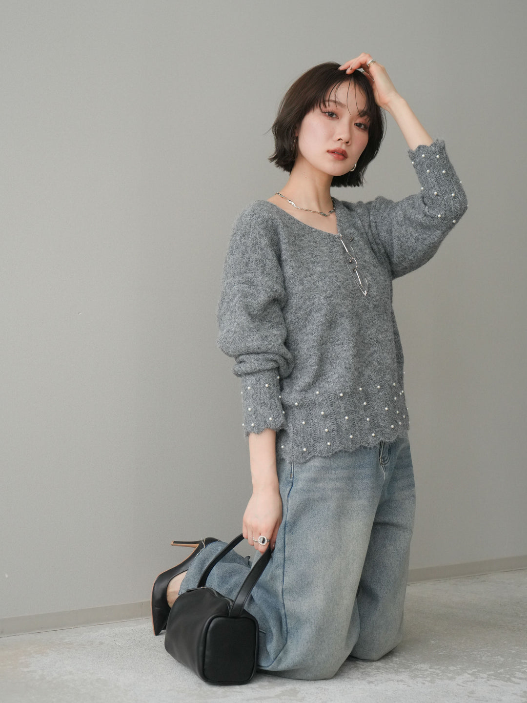 [SET]パールフリルリブヘムニットプルオーバー+選べるアクセセット(2set)