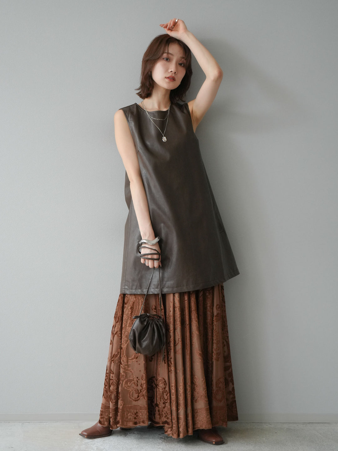 [予約]ショルダーポーチ付レザーミニワンピース/ブラウン